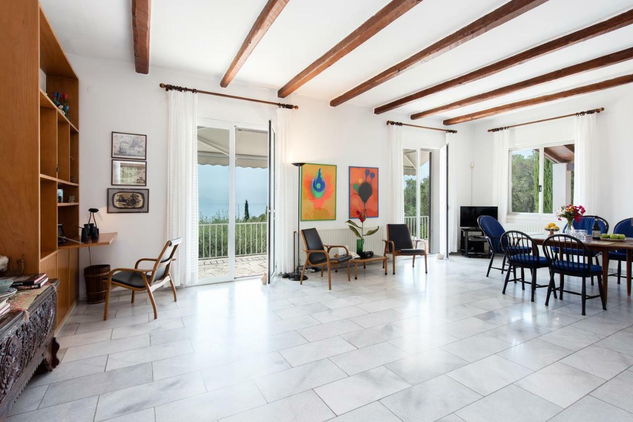 Villa Aquila Πέραμα Εξωτερικό φωτογραφία