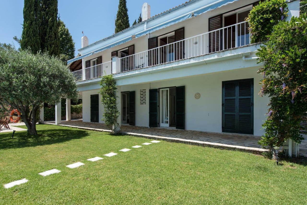 Villa Aquila Πέραμα Εξωτερικό φωτογραφία